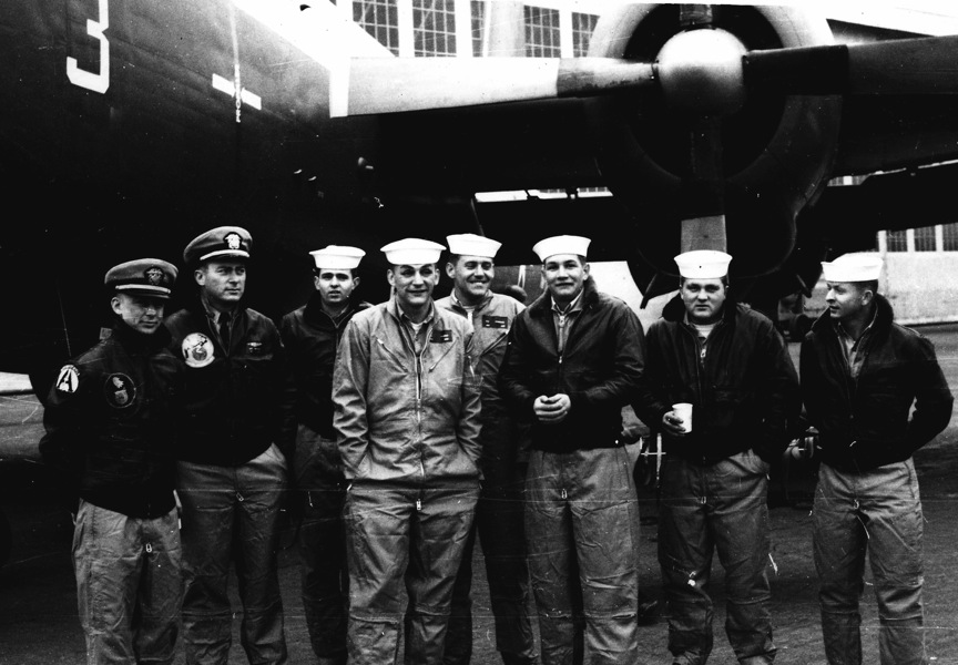 VP8 Crew 3 1960